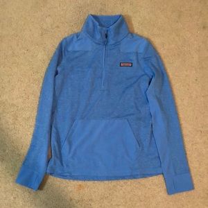Very cute Vineyard Vines new barely worn sweater!